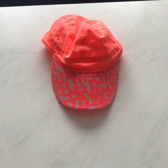 Lululemon running hat. Bright peachy pink, great condition. - Picture 2 of 6